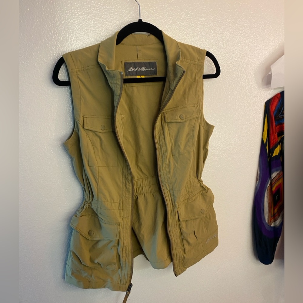 Eddie Bauer Women’s Khaki Hiking Vest, size S